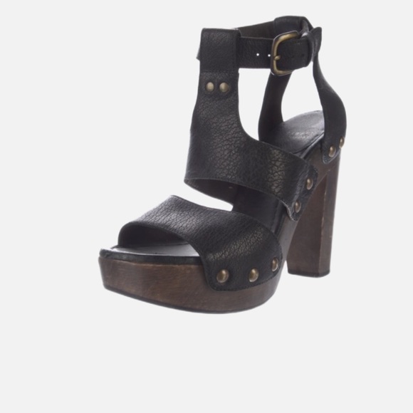 Stuart Weitzman Shoes - Stuart Weitzman T-Straps Women's Black Leather Wood Heels Studded Sandals SZ 10
